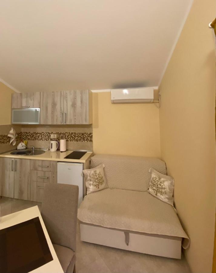 Apartmani Raskovic ブドヴァ エクステリア 写真