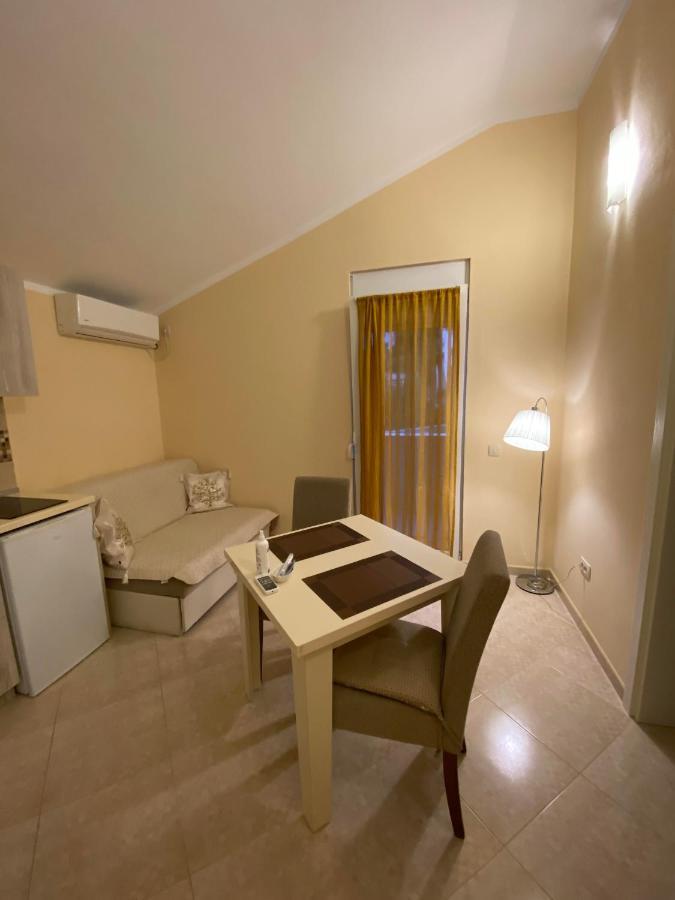 Apartmani Raskovic ブドヴァ エクステリア 写真