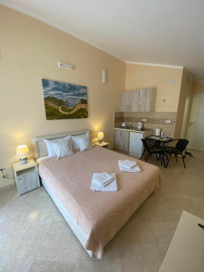 Apartmani Raskovic ブドヴァ エクステリア 写真