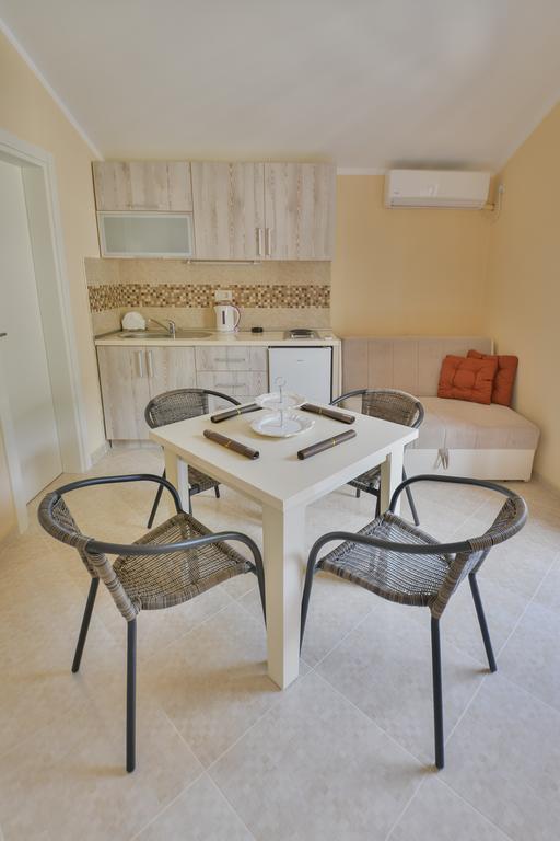 Apartmani Raskovic ブドヴァ エクステリア 写真