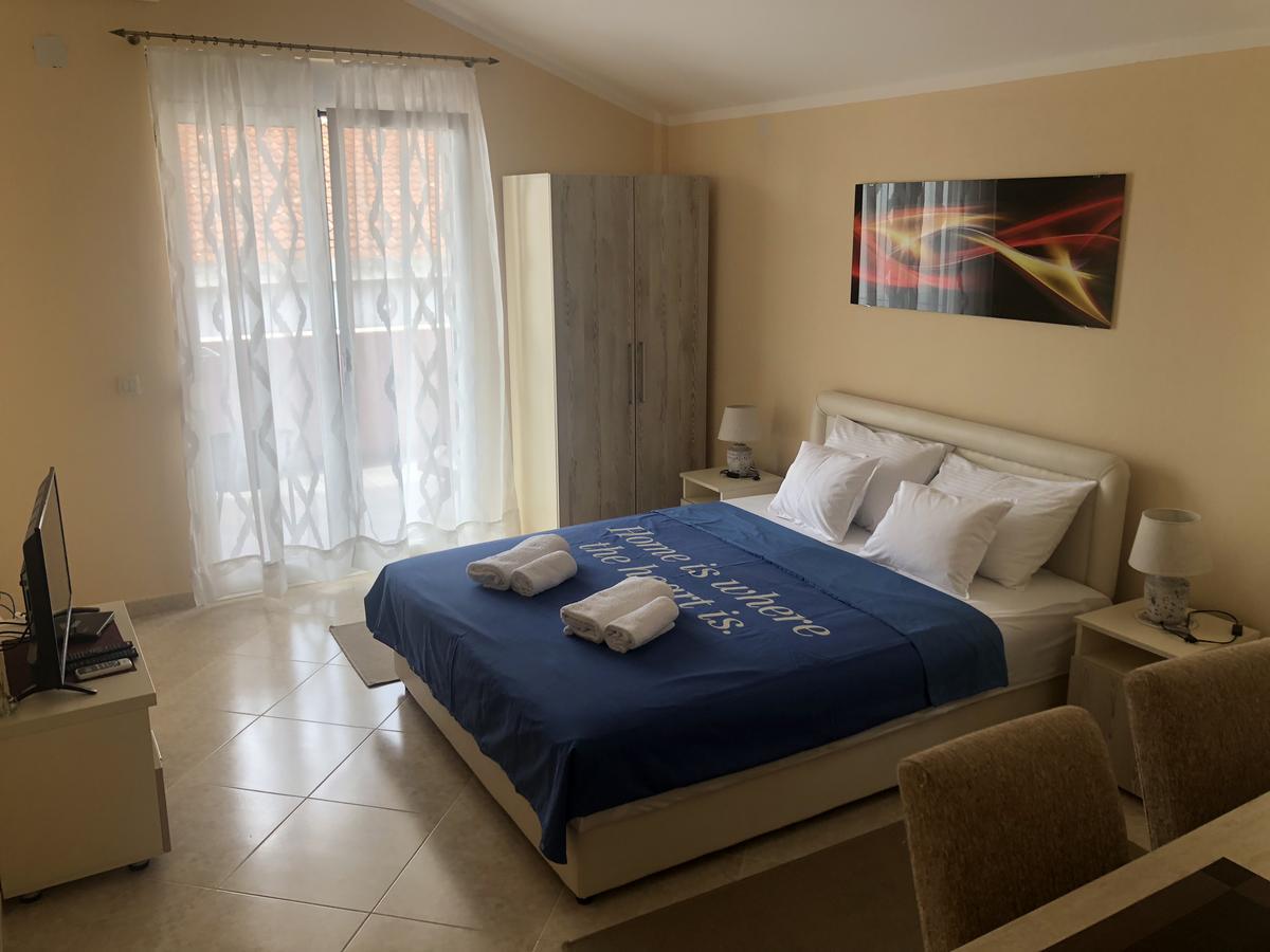 Apartmani Raskovic ブドヴァ エクステリア 写真
